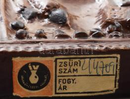 Zákány Eszter: Első István. Mázas kerámia plakett, mázpattogzással, 21,5x18,5 cm