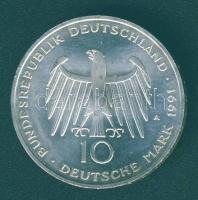 Németország 1991. 10M Ag "200 éves a Brandenburgi Kapu" T:2+ kis ph