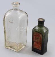 2 db régi üveg: Müller Testvérek R.T. Korona kékítő, anyagában színezett, kissé sérült címkével, m: 13,5 cm + Kézi készítésű, csőrös kiöntővel ellátott üveg, m: 19 cm