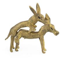 Párzó szamarak, afrikai viaszöntött bronz figura pár, h: 8 cm