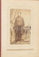 cca 1865-1890 Régi bőr gerincű fotóalbum, 16 db keményhátú fotóval, fotókivágással, album gerince ré...