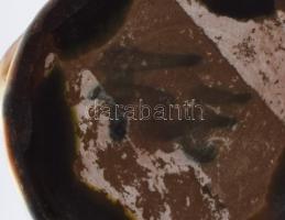 Fórizsné Sárai Erzsébet: Katona, mázas kerámia, jelzett, kis lepattanással, m: 22 cm