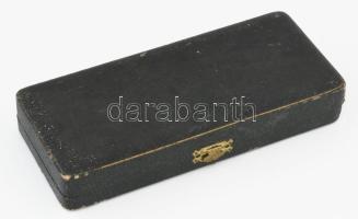 Christoffle ezüst (Ag) keresztelő villa és kanál készlet. jelzett, díszdobozban 103 g