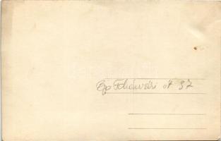 Budapest XI. Fehérvári út 37. szám belső udvara, játszó gyerekek. photo