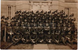1930 Salgótarján, Csendőriskola, katonák és csendőrök csoportja / Hungarian military, group of soldiers and gendarmes at the gendarmerie school. Tihanyi Sándor photo (fl)