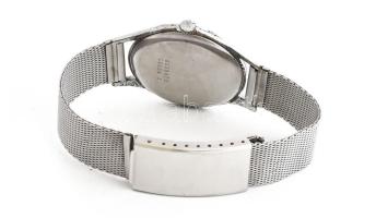 Doxa kézi felhúzós férfi karóra. Hibátlan számlappal, stílusos fém szíjjal, működő, jó állapotban. d...