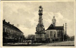 1932 Bonyhád, Fő tér, római katolikus templom, Szentháromság szobor (EB)