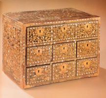 Jonathan Bourne: Lacquer - An International History and Collector's Guide. London (Hong Kong), ...