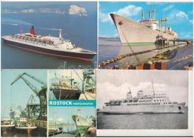 31 db MODERN hajós motívum képeslap / 31 modern ship motive postcards