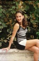 cca 1940 és 1999 között készült, negatív filmek nagy, vegyes tétele sokféle témáról (hagyományőrző n...