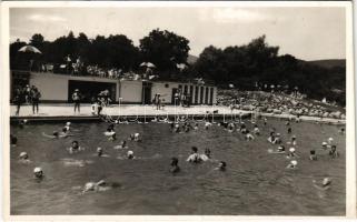 1939 Mátrafüred (Gyöngyös), Strand, fürdőzők (tűnyomok / pin marks)