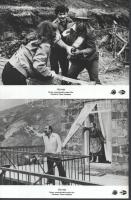 cca 1989 előtt készült ,,Tűzvész" című szovjet film jelenetei és szereplői, 6 db vintage produkciós filmfotó (vitrinfotó, lobbyfotó) ezüst zselatinos fotópapíron, a használatból eredő (esetleges) kisebb hibákkal, több képen barna elszíneződés, 18x24 cm