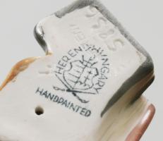 Herendi iskolás lány. Jelzett, hibátlan, m: 10 cm