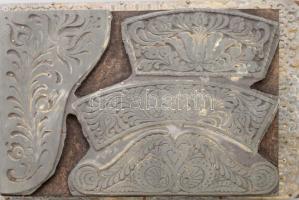 Kovács Géza: Magyar mustrák című, 1926-os vagy 1930-as kiadású könyvének 53 darab klf méretű nyomódú...