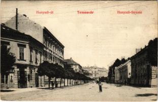 Temesvár, Timisoara; Hunyadi út. Hátoldalon Wagner Hangszerkirály reklámja / street, advertisement on the backside (fl)