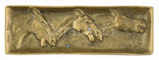 Lovak mintás bronz tálka. CZ jelzéssel, 12,5x4,5 cm