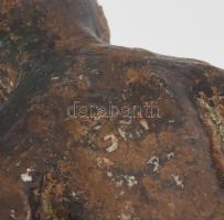 Gádor Magda után: Peti. Patinás bronz, márvány talpazattal, melyre nincs rögzítve. Hátán GM jelzés. ...