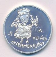 1998. 2000Ft Ag &quot;UNICEF - A világ gyermekei&quot; T:UNC (eredetileg PP)  Adamo EM153