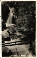 1941 Gyilkos-tó, Ghilcos, Lacul Rosu; Békás-szoros, vízesés / Cheile Bicazului, waterfall (fa)