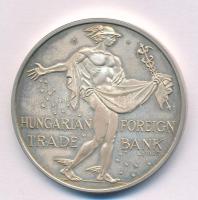 Lebó Ferenc (1960-) 1990. "Magyar Külkereskedelmi Bank 1950-1990 / Hungarian Trade Foreign Bank...