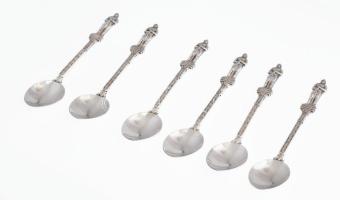 Ezüst(Ag) Hunyadi nyelű kávéskanál, 6 db, jelzett, h: 11,3 cm, nettó: 87,8 g