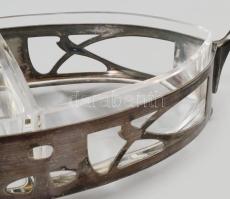 Szecessziós ezüstözött alpakka kínáló, 2 üveg betéttel, kis hajlással. jelzett, 32x16 cm