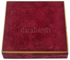 Szabó Imrefia Béla (1952- ) DN "Szolnok Megyei Jogú Város" kétoldalas, öntött bronz plaket...