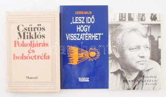 Csűrös Miklós 3 műve. Mind a kettő szerző, Csűrös Miklós (1944-2015) irodalomtörténész által Mohás Lívia (1928-2024) pszichológus, József Attila-díjas írónak DEDIKÁLT példány.   Pokoljárás és bohóctréfa. Tanulmány Kálnoky Lászlóról. Bp., 1988,Magvető. Kiadói egészvászon-kötés, kiadói papír védőborítóban, foltos.;   Lesz idő hogy visszatérhet. Bp., 1994, Kráter. Kiadói papírkötés, foltos.   Bertók László. Esszék. Kaposvár, 1995, Megyei és Városi Könyvtár. Kiadói papírkötés, foltos. Megjelent 500 példányban.