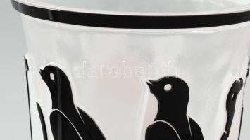 Ajka Crystal háromrétegű váza. Színtelen, fehér és fekete üveg rétegekből csiszolt váza, jelzés nélk...