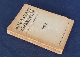 Borászati zsebnaptár az 1937. évre. Szerkeszti: Baross Endre. Harmincnyolcadik évfolyam. Budapest, 1937. ,,Pátria&quot; Irodalmi Vállalat és Nyomdai Rt. [8] + 196 + [14] p. + 4 t. (kétoldalas). A Drucker Jenő által megindított borászati évkönyvsorozat a kétszínnyomású naptári rész után borászati statisztikákat, a borászati intézmények szaknévsorát, a friss bortörvényt és végrehajtási utasítását, kérvénymintákat és szakcikkeket közöl, közöttük frissített napszámbér-számítási táblázatokat. Évkönyvünket Baross Endre országgyűlési képviselő szerkesztette BOEH VII. 150. Fűzve, enyhén sérült kiadói borítóban. Jó példány.