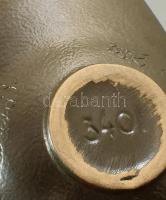 Iparművész kerámia kínáló, sorszámozott, 28x10,5 cm