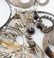 Vegyes bizsu karkötő és ékszer tétel