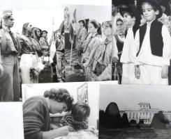 Kútvölgyi Mihály (1944-2023) 11 darab fotója, cca 1970, épületek, köztéri szobrok, ünnep, iskolai re...