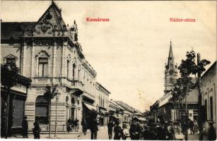 1907 Komárom, Komárnó; Nádor utca, Elbert Ignác és Székelyi Károly üzlete, templomtorony építés közben / street view with shops, church tower construction (EK)