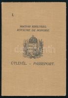 cca 1930 Útlevél, hölgy részére fényképpel, jó állapotban