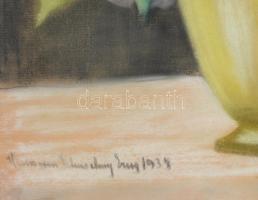 Azonosítatlan jelzéssel: Csendélet. Pasztell, papír. Jelzett üvegezett keretben 65x40 cm