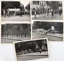 cca 1950 Nemzetközi munkásmozgalmi felvonulás Budapesten (Bajcsy-Zsilinszky út, Szabadság tér, stb.)...