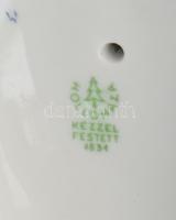 Hollóházi Aladdin. Terv.: Veress Miklós. Kézzel festett, jelzett, hibátlan, m: 12,5 cm