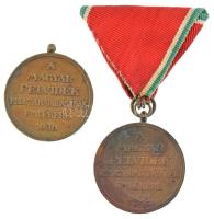 1938. "Felvidéki Emlékérem" 2db bronz kitüntetés, az egyik nem saját mellszalagon T:XF pat...