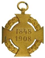 1908. "Katonai Jubileumi Kereszt" aranyozott bronz kitüntetés mellszalag nélkül T:XF,VF pa...