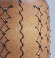 Retro iparművész váza, számozott, m: 20,5 cm