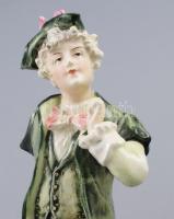 Régi német historizáló figurás váza, mázas fajansz, kopással, m: 34 cm