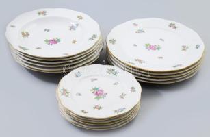 Herendi Eton mintás 6 személyes tál szett: 5 darab nagytányér, 6 darab mélytányér, 6 darab kistányér. Jelzett, kopással.