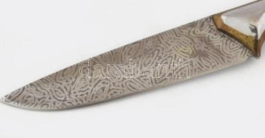 Modern mesterjegyes magyar kés, szaru, bronz, fém, jelzett, h: 23 cm