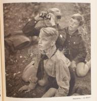 Axel von Graefe: Jungvolk im Lager. Berlin,én., Verlag Junge Generation. Német nyelven. Gazdag feket...