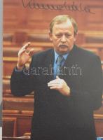 14 db, főként politikusokat ábrázoló fotó, aláírásokkal (Baráth Etele, Csizmár Gábor, Fodor Gábor, H...