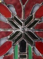 Horváth Márton (1941-2013): Ólomüveg kereszt. Jelzés nélkül, 1-1 mozaik átrepedt, 40x20 cm. /// Prov...