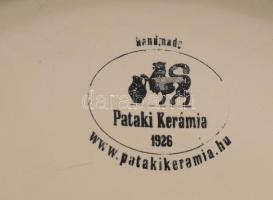 3 db Pataki Kerámia dísztál , kézzel festett, jelzett, hibátlan 26-36 cm