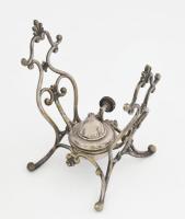 Antik ezüstözött réz szamovár, tartóval, borszeszégővel, kopott, m: 34,5 cm