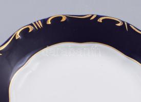 Zsolnay Pompadour 6 darab süteményes tányér. Jelzett, kis kopással, d: 19 cm